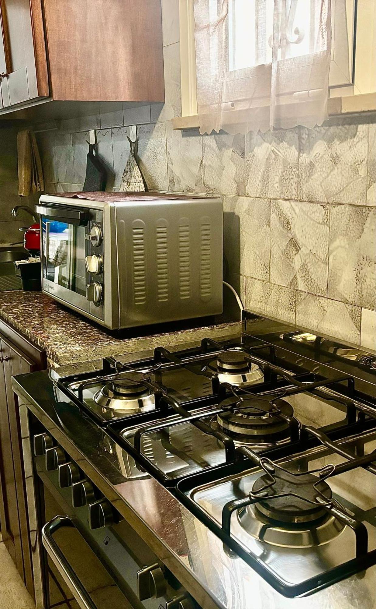 La Maison De Famille Appartamento Indipendente Con Cucina E Lavatrice أولبيا المظهر الخارجي الصورة